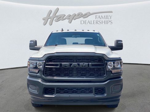 Used 2024 RAM 2500 Tradesman AWD/4WD image 10
