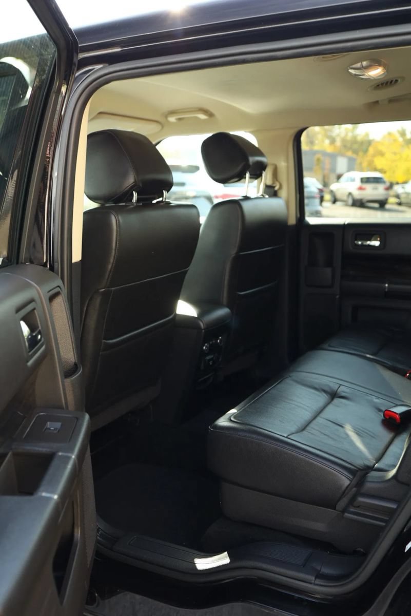 Used 2019 Ford Flex SEL w/ Equipment Group 202A AWD/4WD image 33