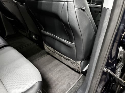 Used 2022 Ford F150 Lariat RWD image 39