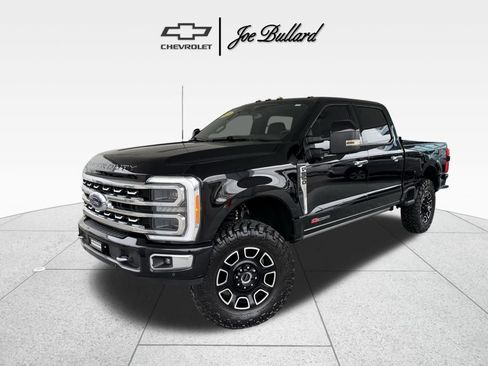Used 2023 Ford F250 Platinum image 1