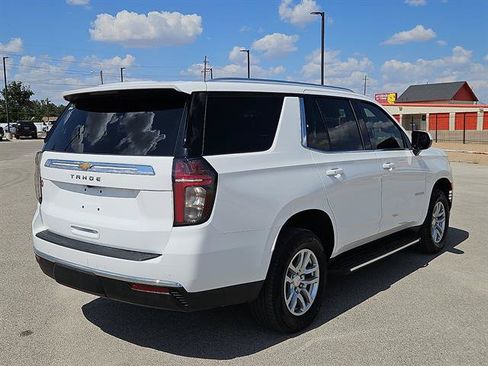 Used 2024 Chevrolet Tahoe LS AWD/4WD image 4