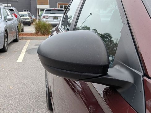 Used 2025 Nissan Altima 2.5 SV image 13