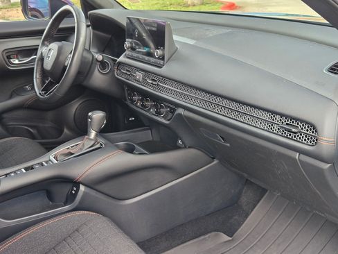 Certified 2024 Honda HR-V Sport image 29