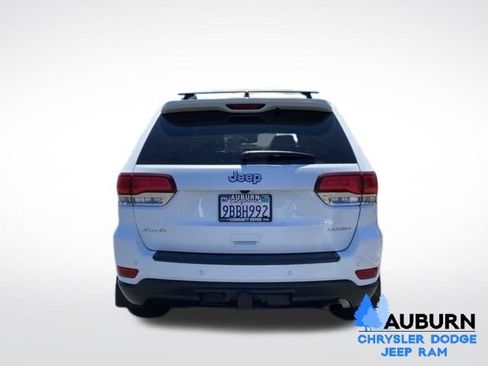 Used 2022 Jeep Grand Cherokee Laredo E AWD/4WD image 6