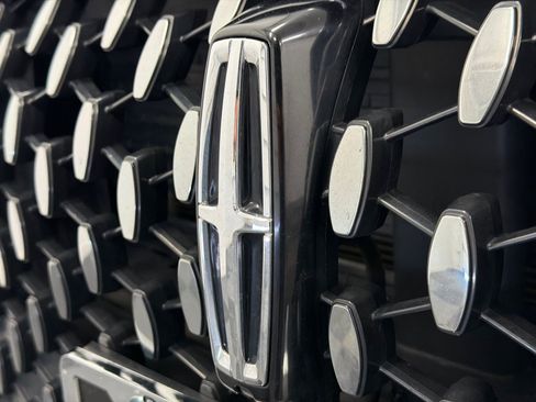 Certified 2023 Lincoln Corsair Reserve w/ Equipment Group 201A image 14