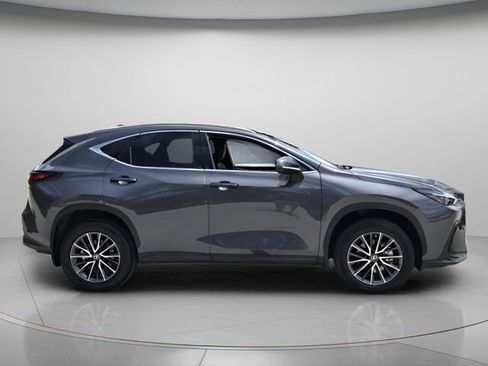 Used 2023 Lexus NX 250 FWD w/ Towing Package (2000 Lbs) image 5