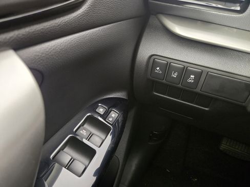 New 2026 Mitsubishi Eclipse Cross LE image 27