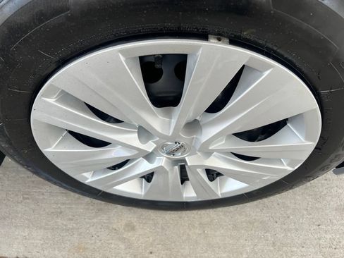 Certified 2023 Nissan Sentra S FWD image 34