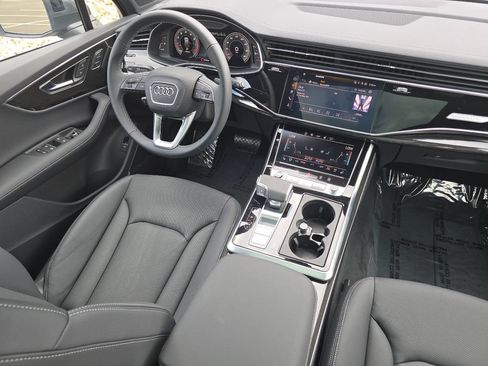 Used 2026 Audi Q7 2.0T Premium Plus w/ Premium Plus Package AWD/4WD image 36