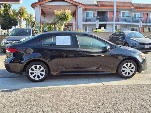 Used 2023 Toyota Corolla LE FWD image 22