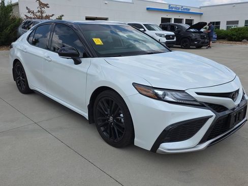 Used 2023 Toyota Camry XSE w/ Navigation Package FWD image 7
