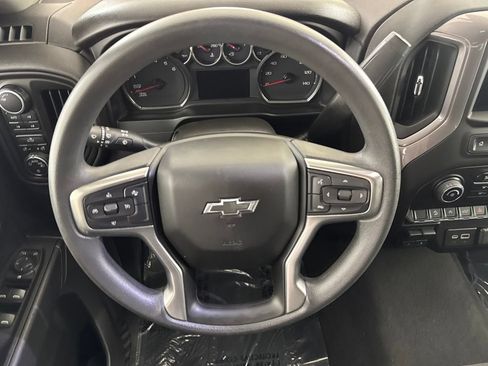 Used 2022 Chevrolet Silverado 1500 Custom Trail Boss w/ Safety Confidence Package AWD/4WD image 26