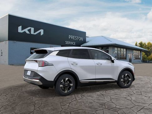 New 2026 Kia Sportage LX FWD image 7