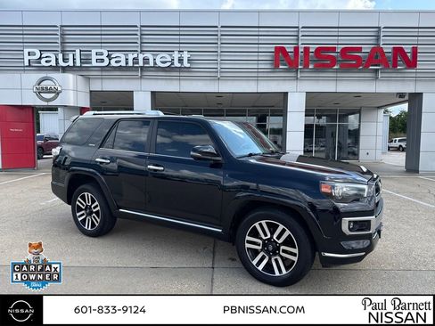 Used 2024 Toyota 4Runner Limited RWD image 4