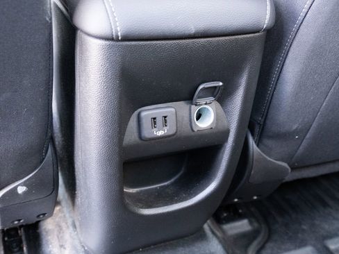 Used 2021 Chevrolet Colorado LT w/ Fleet Safety Package image 15