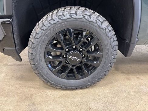 New 2026 Chevrolet Silverado 2500 LTZ w/ Trail Boss Package AWD/4WD image 11