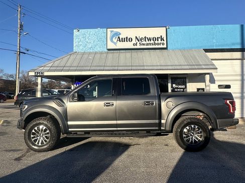 Used 2019 Ford F150 Raptor w/ Equipment Group 802A Luxury image 7