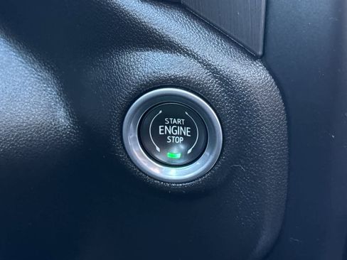 Used 2021 GMC Sierra 1500 AT4 w/ AT4 Carbonpro Edition image 24