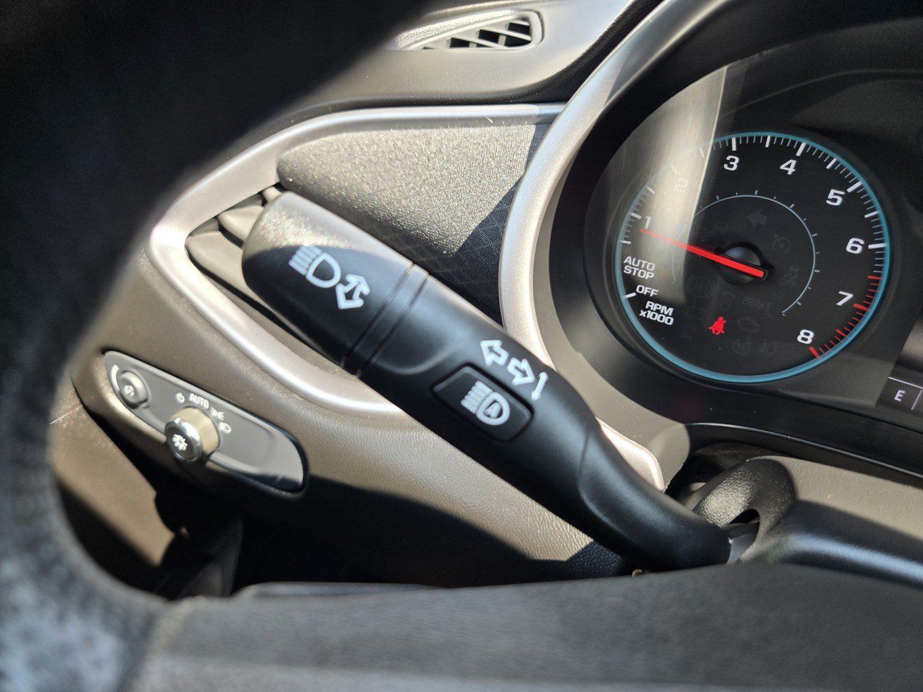 Used 2025 Chevrolet Malibu LT FWD image 20