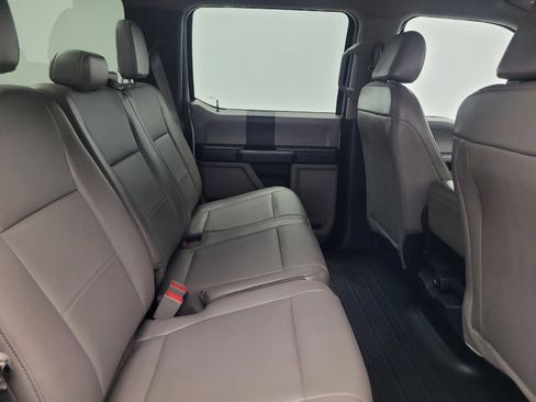 Used 2018 Ford F150 XL w/ Equipment Group 101A Mid AWD/4WD image 19