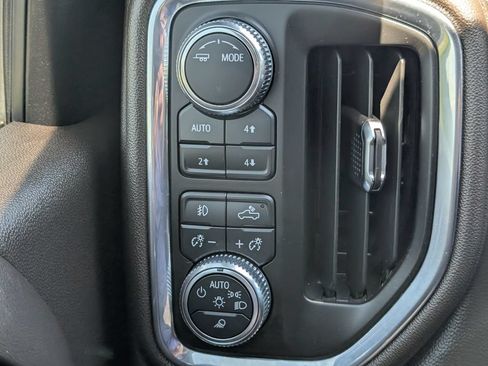 Used 2017 RAM 1500 Rebel w/ Luxury Group AWD/4WD image 12