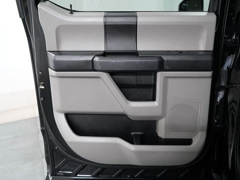 Used 2018 Ford F150 XL w/ Equipment Group 101A Mid AWD/4WD image 21