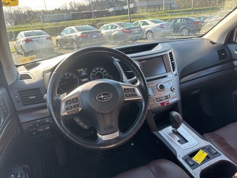 Used 2014 Subaru Outback 3.6R Limited image 13