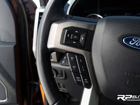 Used 2022 Ford F350 Platinum AWD/4WD image 65