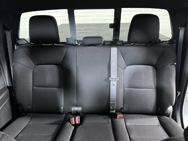 Used 2026 Chevrolet Colorado W/T RWD image 27