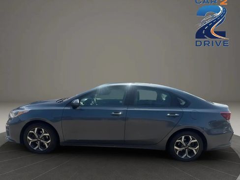 Used 2020 Kia Forte LXS FWD image 9