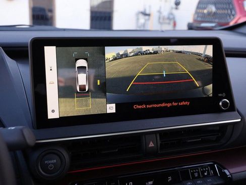 New 2026 Toyota Prius Plug-In Hybrid image 19