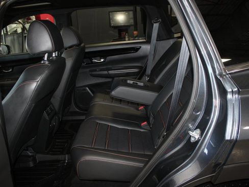 Used 2023 Honda CR-V Sport Touring image 17