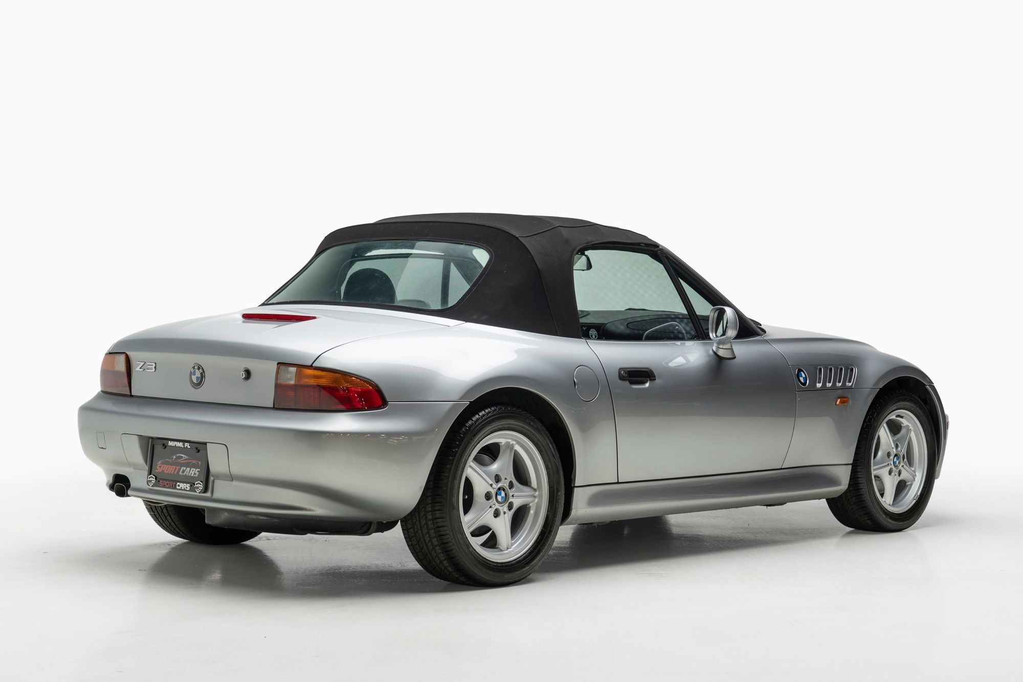 Used 1997 BMW Z3 1.9 RWD image 8