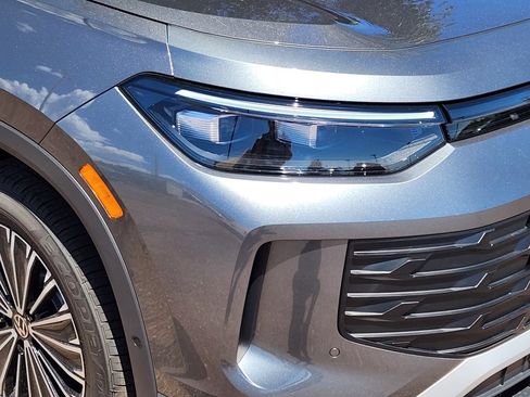 New 2026 Volkswagen Tiguan S AWD/4WD image 27