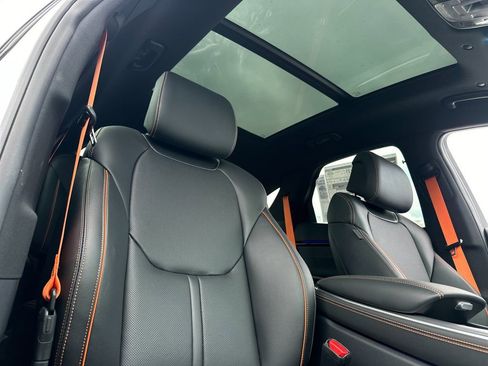 New 2026 Genesis GV70 3.5T Sport Advanced image 17