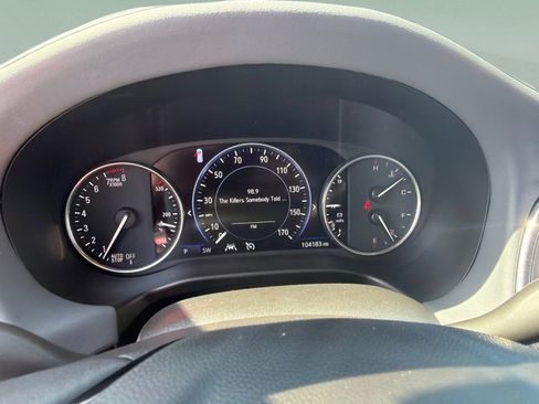 Used 2022 Buick Enclave Premium AWD/4WD image 26