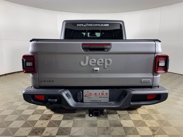 Used 2020 Jeep Gladiator Overland w/ Dual Top Group AWD/4WD image 11