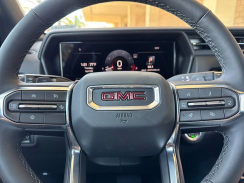 New 2026 GMC Terrain Elevation w/ Elevation Premium Package FWD image 24