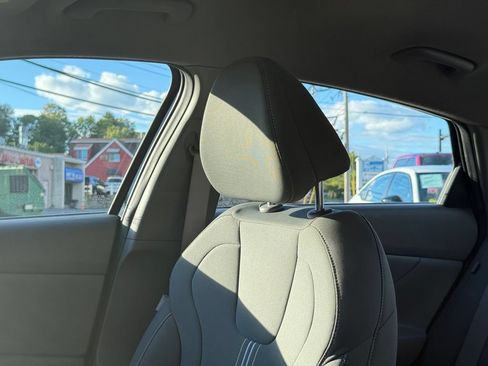 Used 2024 Hyundai Elantra SEL FWD image 25