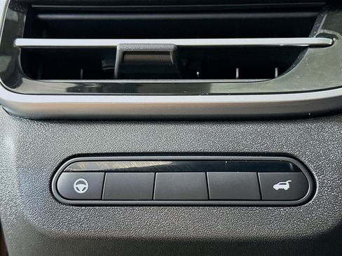 Used 2023 INFINITI QX60 Luxe w/ Performance Audio Package AWD/4WD image 16
