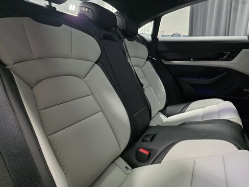 New 2026 Porsche Taycan GTS image 42