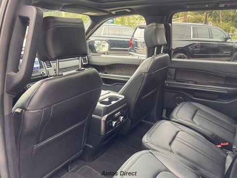 Used 2020 Ford Expedition Limited w/ Equipment Group 301A AWD/4WD image 33