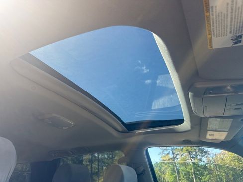 Used 2008 Toyota Sequoia SR5 image 25