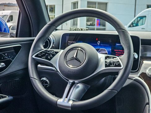 Used 2026 Mercedes-Benz GLC 300 4MATIC image 16