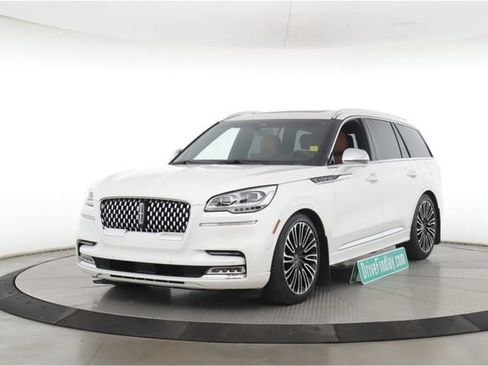 Used 2022 Lincoln Aviator Black Label w/ Dynamic Handling Package AWD/4WD image 10
