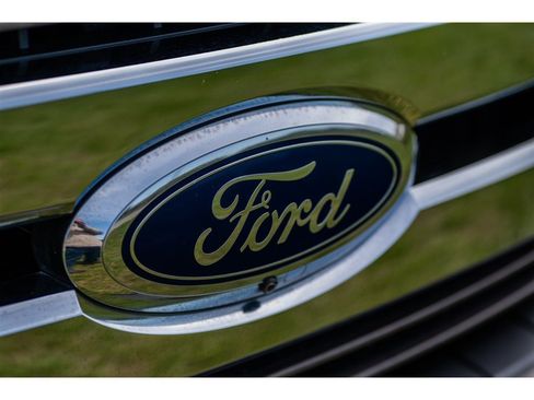 Used 2018 Ford F250 King Ranch w/ King Ranch Ultimate Package image 6