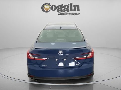 New 2026 Toyota Camry SE FWD image 14
