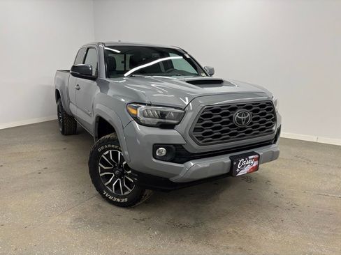 Used 2021 Toyota Tacoma TRD Sport image 1