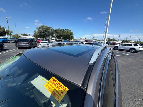 Used 2024 Subaru Forester Touring AWD/4WD image 16