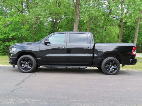 Used 2019 RAM 1500 Big Horn AWD/4WD image 7